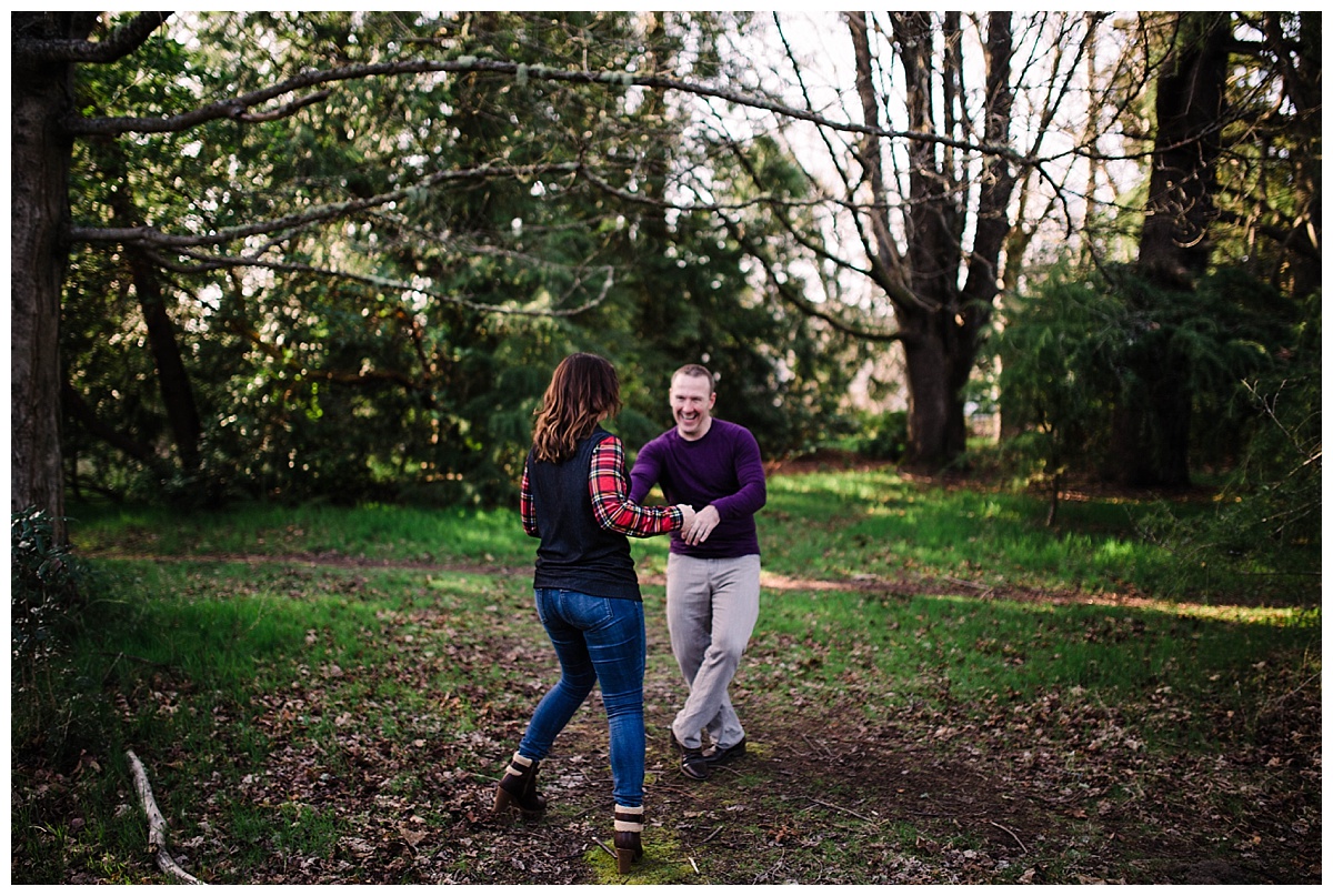  offbeat bride, discovery park, seattle engagement, seattle bride and groom, engagement session, julia kinnunen photography, destination wedding, seattle wedding, wedding photography, newlyweds, adventure session