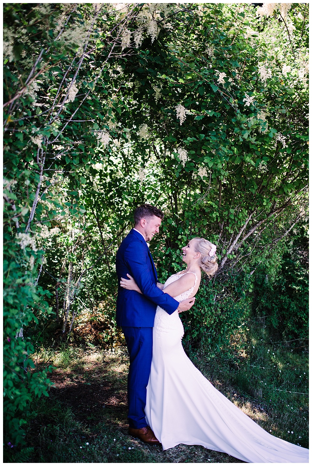 offbeat bride, intimate wedding, adventure wedding, guemes island resort, beachfront wedding, guemes island wedding, seattle engagement, seattle bride, seattle groom, engagement session, julia kinnunen photography, destination wedding, seattle wedding, wedding photography, newlyweds, diy wedding, flying anchor event design, first look 