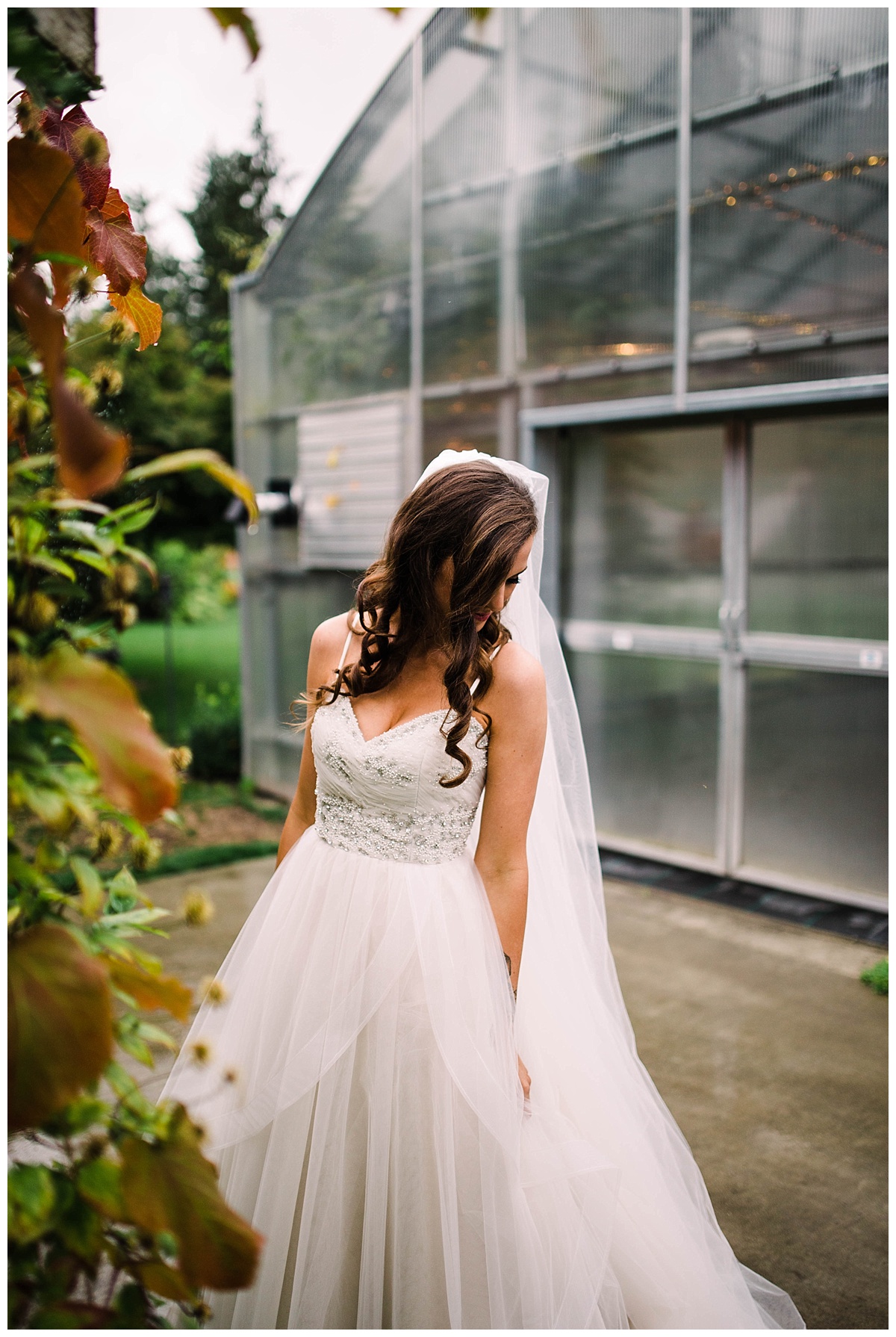 offbeat bride, seattle engagement, seattle bride and groom, engagement session, julia kinnunen photography, destination wedding, seattle wedding, wedding photography, newlyweds, black diamond gardens, greenhouse wedding