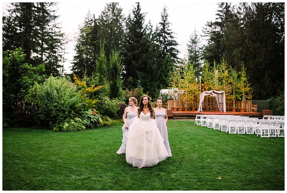 offbeat bride, seattle engagement, seattle bride and groom, engagement session, julia kinnunen photography, destination wedding, seattle wedding, wedding photography, newlyweds, black diamond gardens, greenhouse wedding