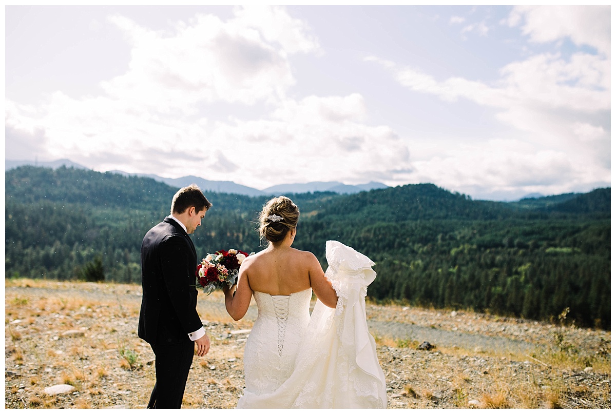 offbeat bride, seattle engagement, seattle bride and groom, engagement session, julia kinnunen photography, destination wedding, seattle wedding, wedding photography, newlyweds, swiftwater cellars, eastern Washington wedding, vineyard wedding, winery wedding