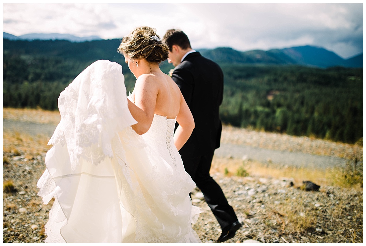 offbeat bride, seattle engagement, seattle bride and groom, engagement session, julia kinnunen photography, destination wedding, seattle wedding, wedding photography, newlyweds, swiftwater cellars, eastern Washington wedding, vineyard wedding, winery wedding