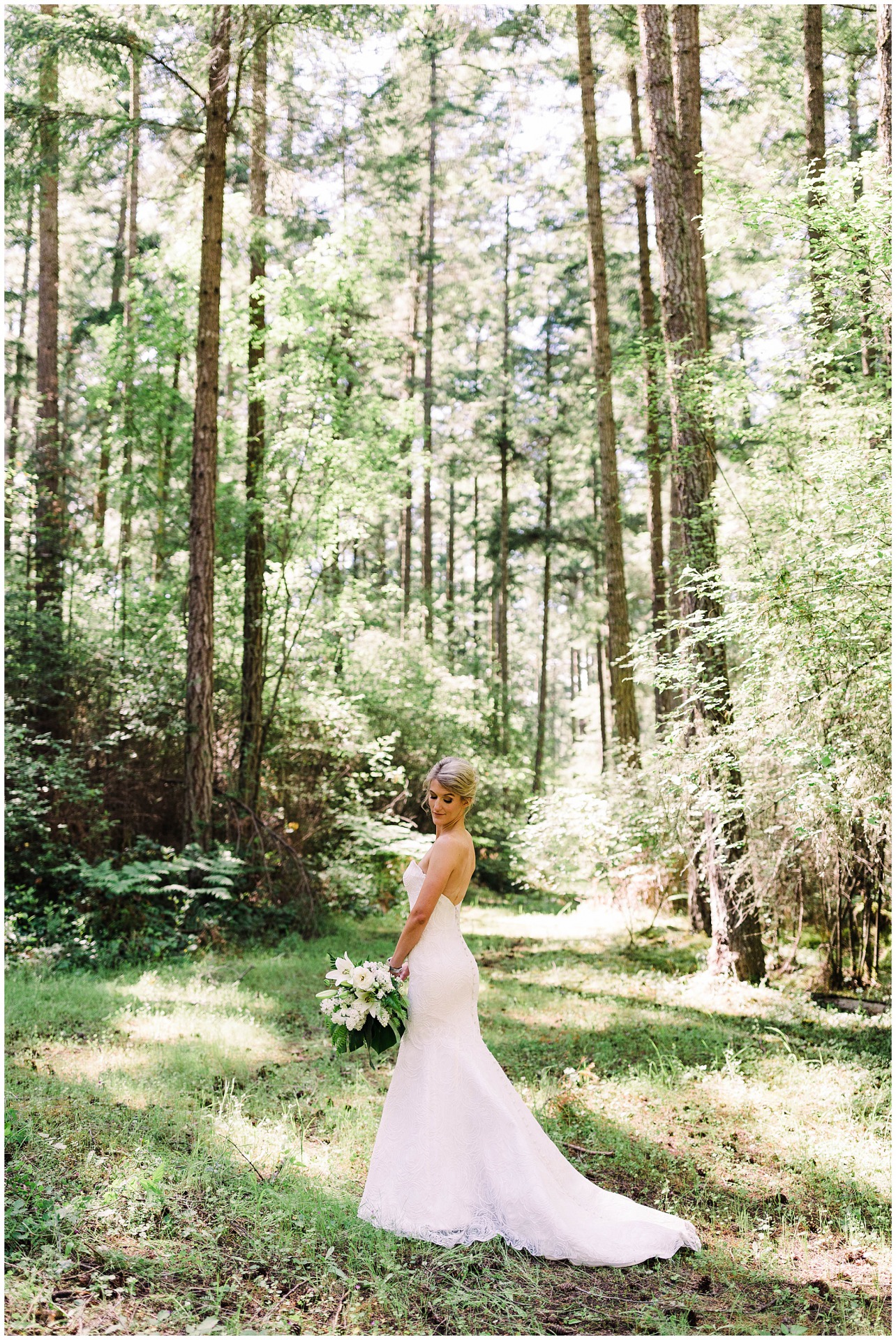 Julia Kinnunen photography, seattle wedding photographer, seattle engagement photographer, pnw wedding photographer, seattle portrait photographer, seattle elopement photographer, pnw elopement photographer, seattle couples photos, real life couples, seattle wedding planner, seattle wedding coordinator, offbeat bride, urban wedding, urban engagement photos, newlyweds, bride and groom, destination wedding, destination wedding photographer, adventure seekers, vintage wedding, pnw wedding, saltwater farm wedding, saltwater farm, San Juan island wedding, saltwater farm wedding venue, San Juan island wedding venue