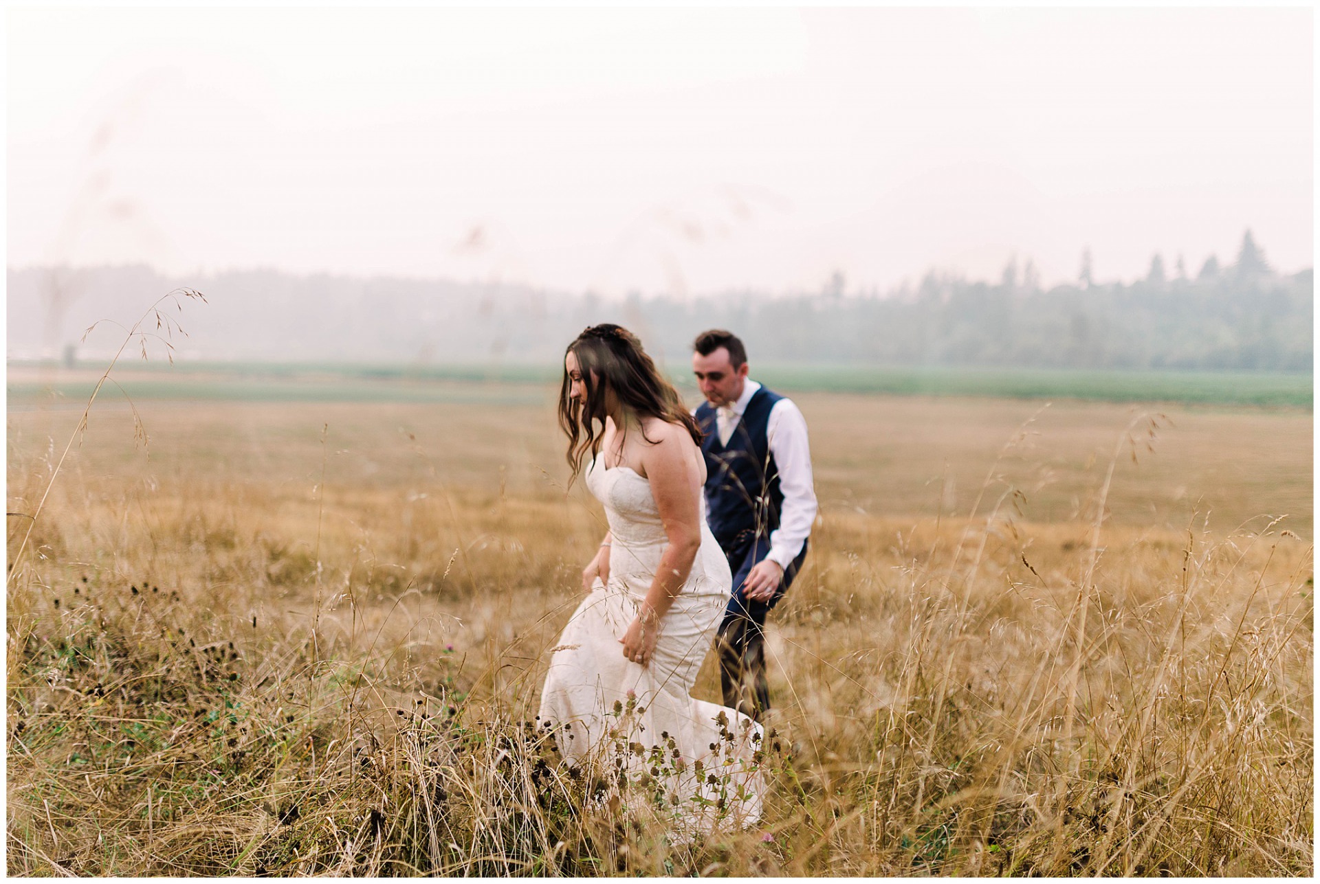 Julia Kinnunen photography, seattle wedding photographer, seattle engagement photographer, pnw wedding photographer, seattle portrait photographer, seattle elopement photographer, pnw elopement photographer, seattle couples photos, real life couples, seattle wedding planner, seattle wedding coordinator, offbeat bride, urban wedding, urban engagement photos, newlyweds, bride and groom, destination wedding, destination wedding photographer, adventure seekers, Kelley farm wedding, Kelley farm wedding photographer, rustic wedding