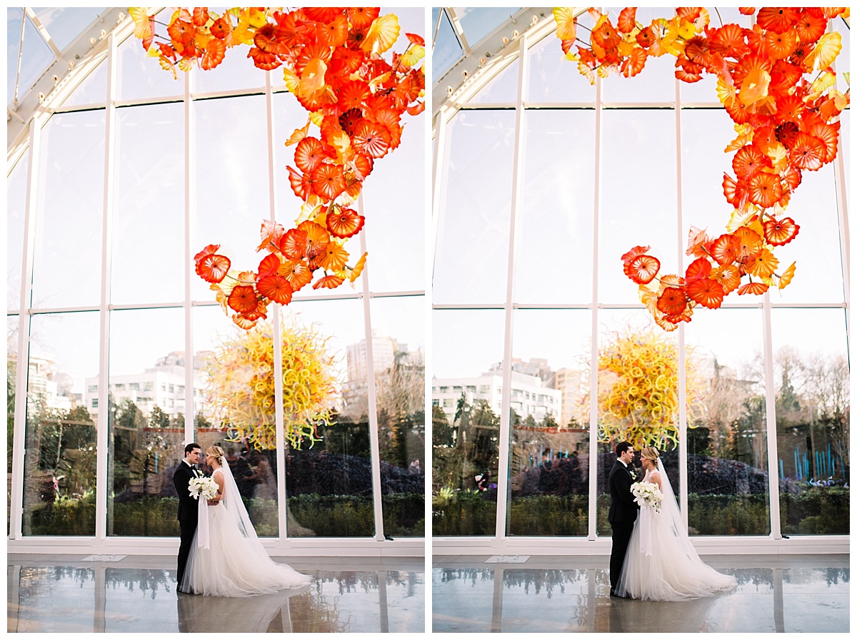 julia kinnunen photography, destination wedding, black tie wedding, seattle wedding, wedding photography, bride, groom, newlyweds, offbeat bride, Chihuly garden and glass, formal wedding, evening wedding