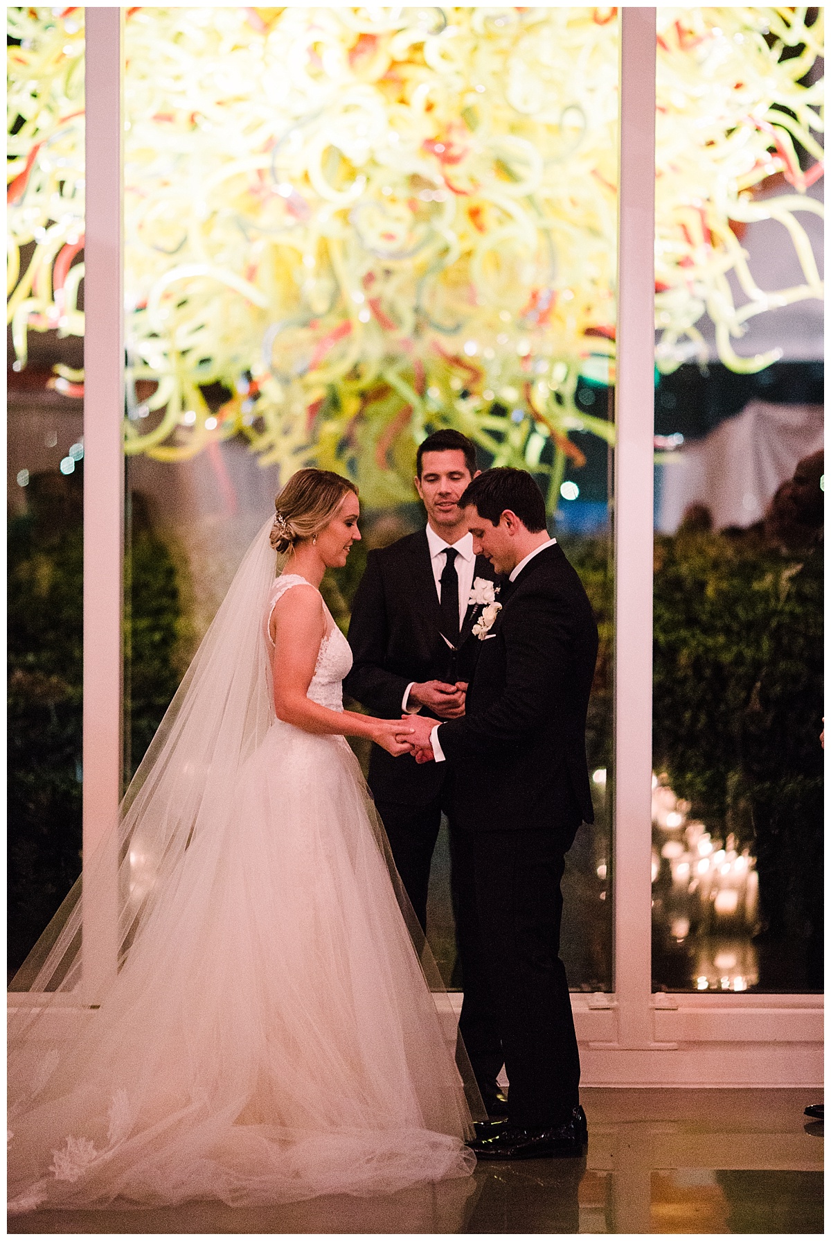 julia kinnunen photography, destination wedding, black tie wedding, seattle wedding, wedding photography, bride, groom, newlyweds, offbeat bride, Chihuly garden and glass, formal wedding, evening wedding