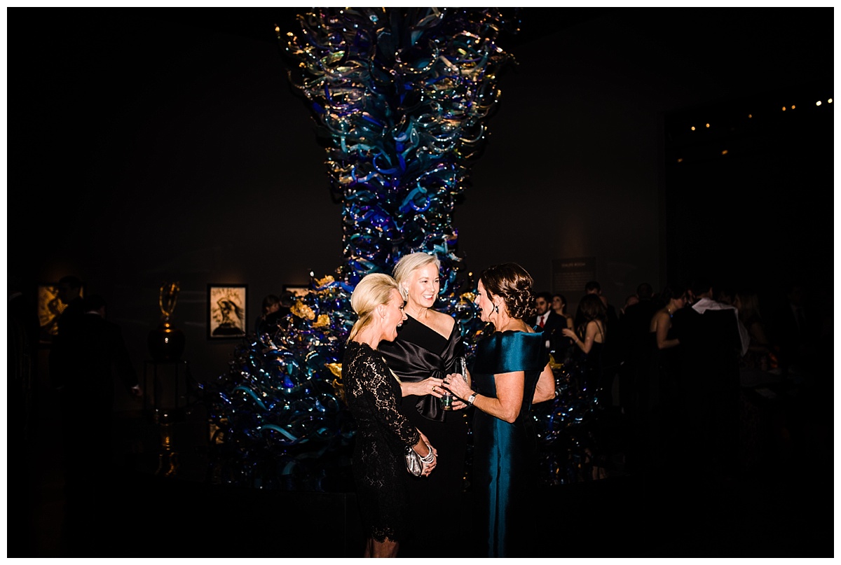 julia kinnunen photography, destination wedding, black tie wedding, seattle wedding, wedding photography, bride, groom, newlyweds, offbeat bride, Chihuly garden and glass, formal wedding, evening wedding