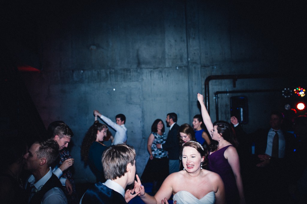 julia kinnunen photography, wedding, seattle, portrait, reception, party, dancing