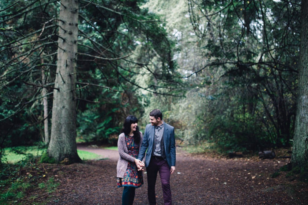 julia kinnunen photography, engagement, seattle, lincoln park, couple, fiance