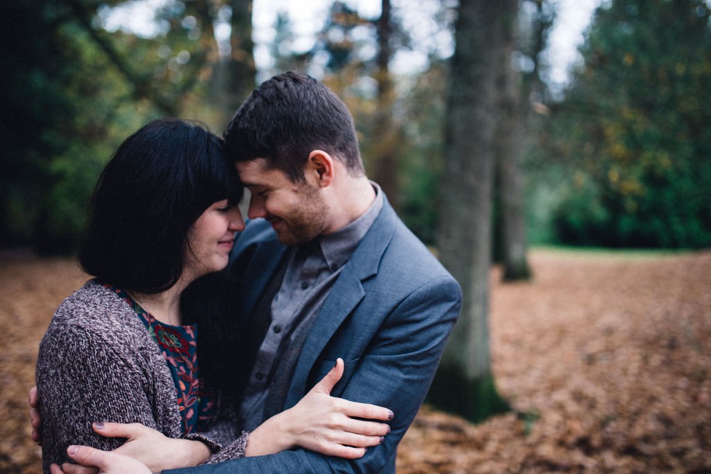 julia kinnunen photography, engagement, seattle, lincoln park, couple, fiance