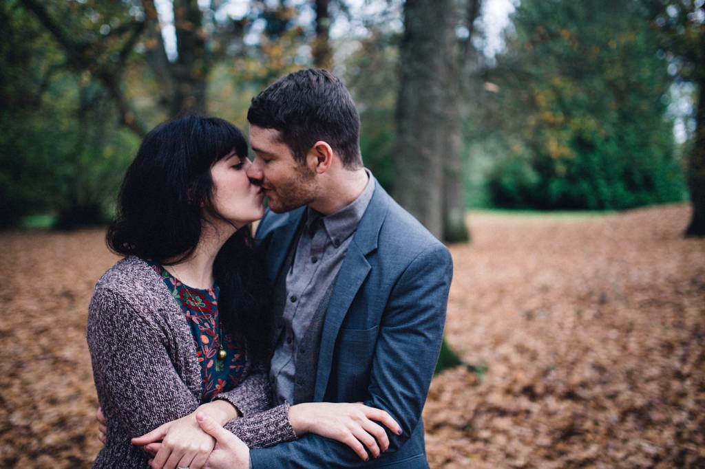 julia kinnunen photography, engagement, seattle, lincoln park, couple, fiance