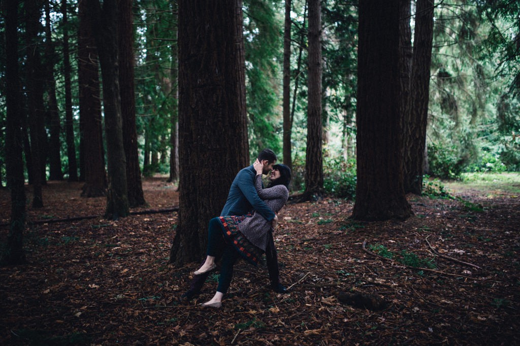 julia kinnunen photography, engagement, seattle, lincoln park, couple, fiance