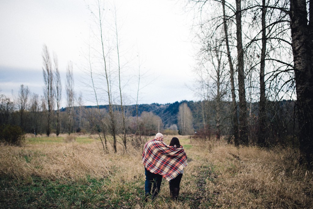 julia kinnunen photography, engagement, seattle, duvall, rural engagement photos, couple, fiance