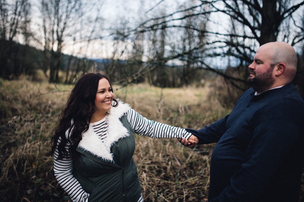 julia kinnunen photography, engagement, seattle, duvall, rural engagement photos, couple, fiance