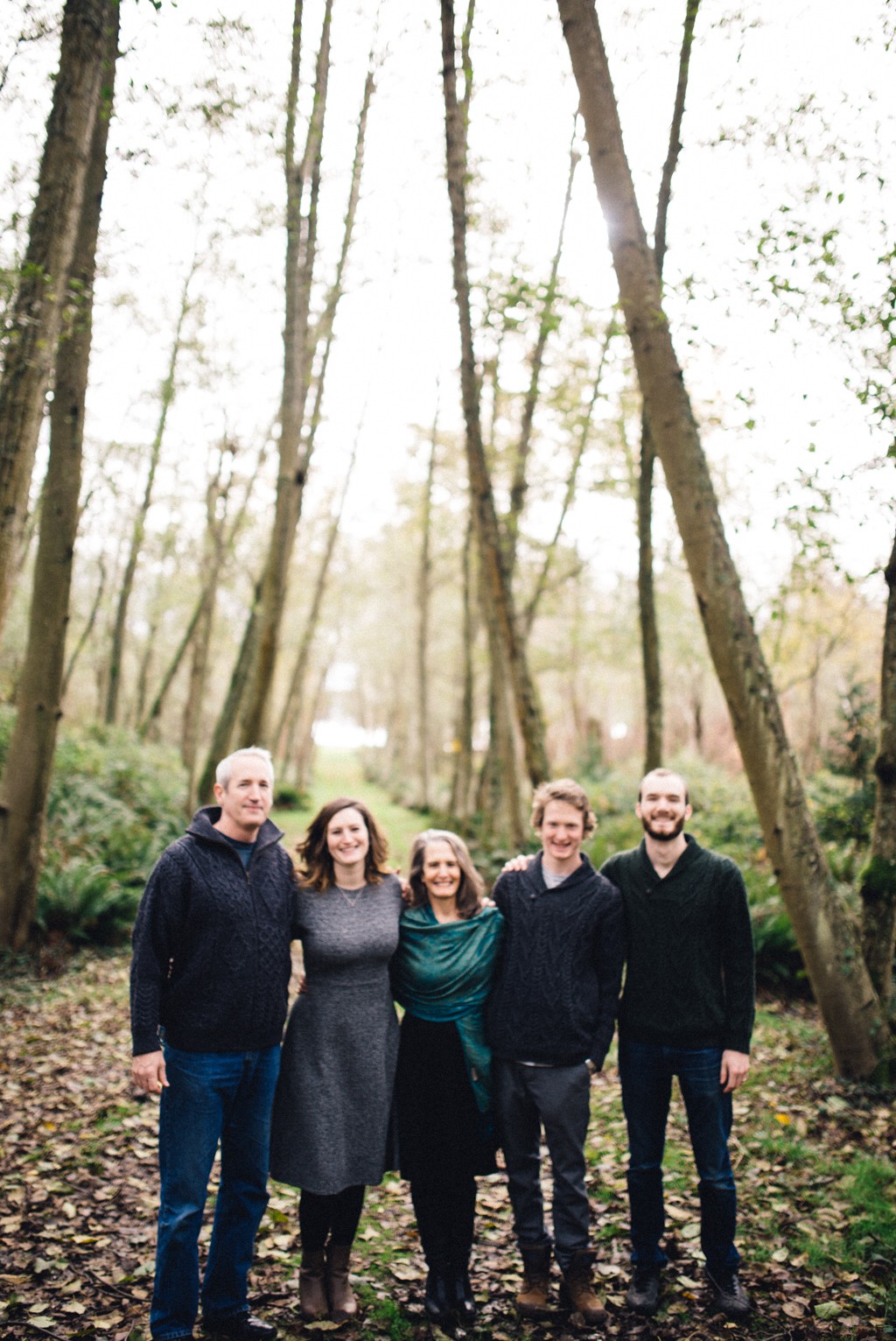 julia kinnunen photography, married life, seattle, holiday photos, couple, family portrait