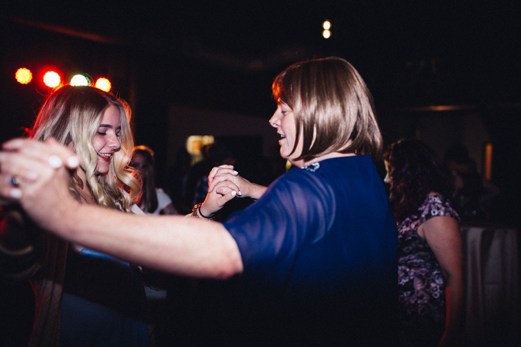 julia kinnunen photography, wedding, seattle, reception, within sodo, same sex wedding