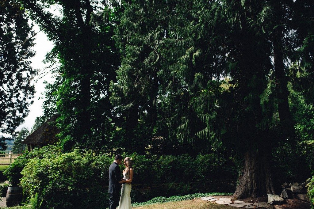 julia kinnunen photography, wedding, seattle, first look, portrait, delille cellar