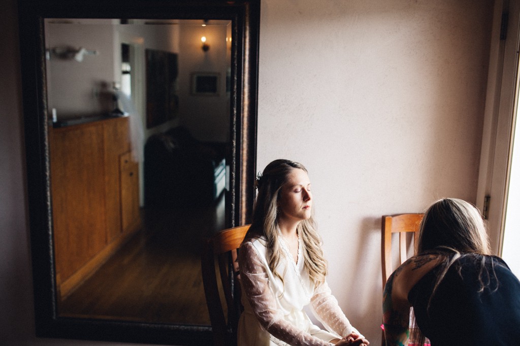 julia kinnunen photography, wedding, seattle, getting ready, delille cellar