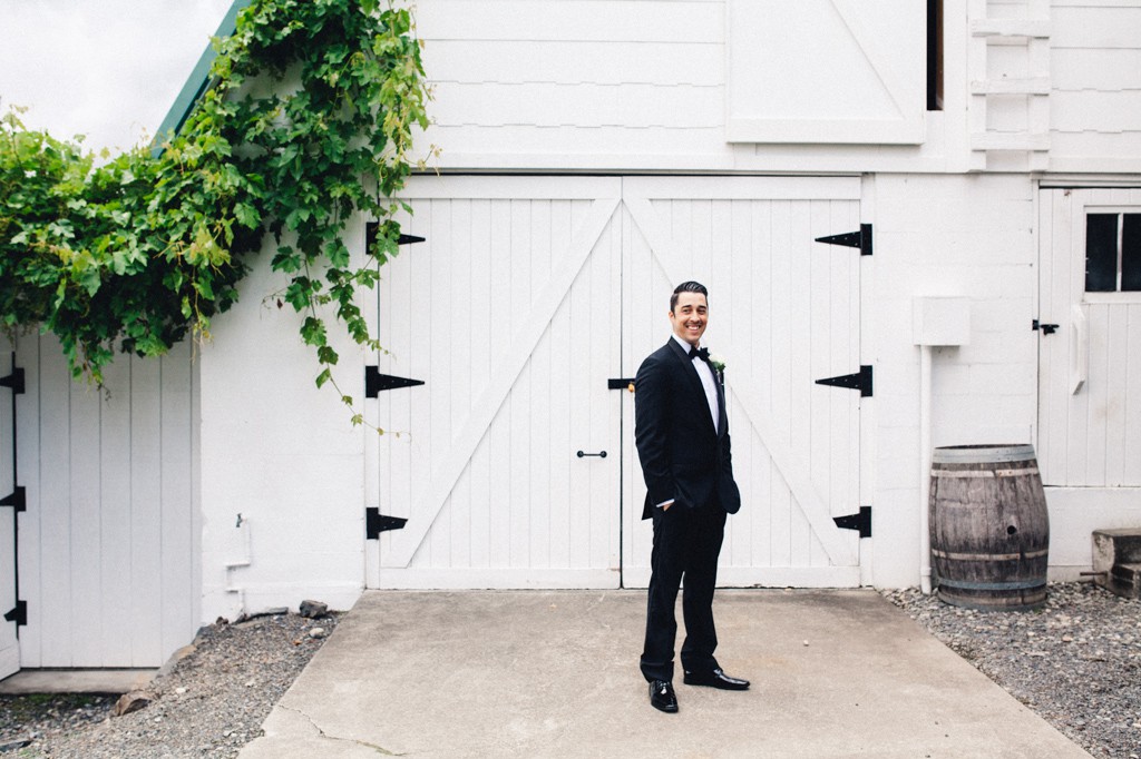 julia kinnunen photography, wedding, seattle, first look, portrait, delille cellar