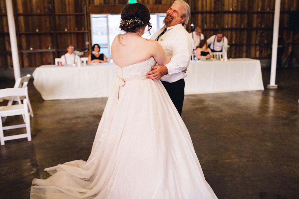 julia kinnunen photography, wedding, seattle, maplehurst farm, portraits, reception