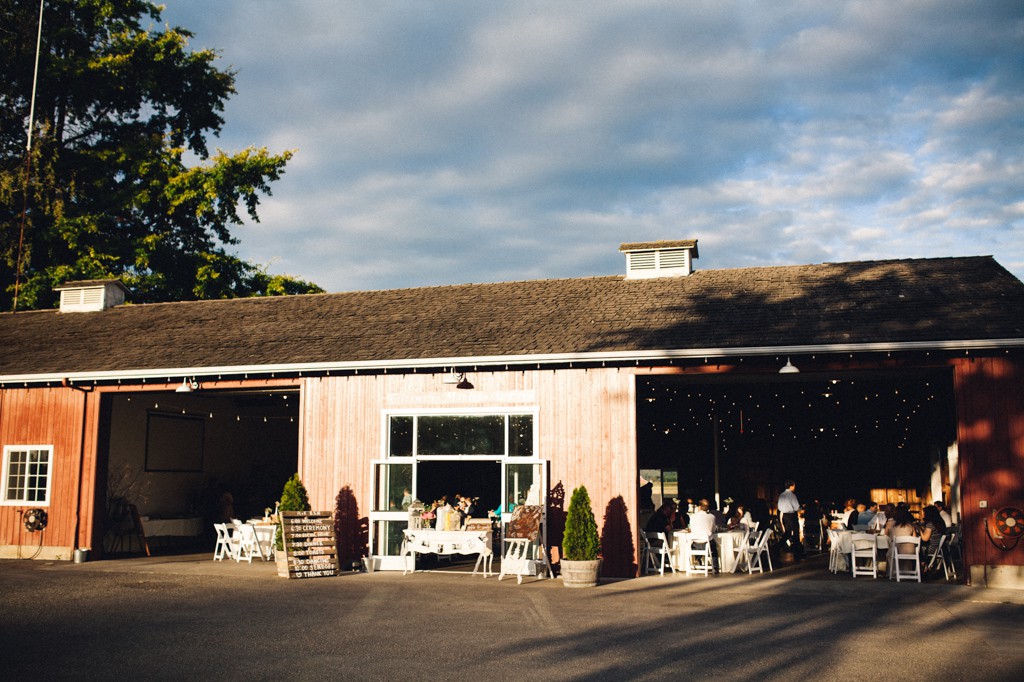 julia kinnunen photography, wedding, seattle, maplehurst farm, portraits, reception