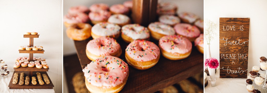 julia kinnunen photography, wedding, seattle, getting ready, maplehurst farm, dessert, details