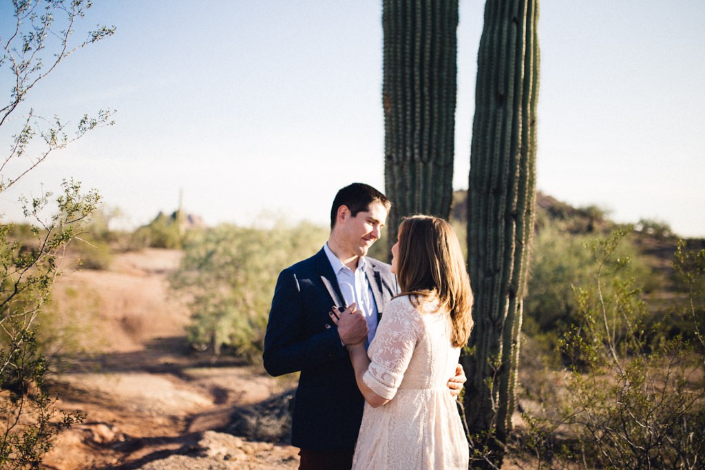 phoenix, travel photographer, seattle, portraits, wedding photographer, engaged, newlyweds, desert, sunshine, seattle