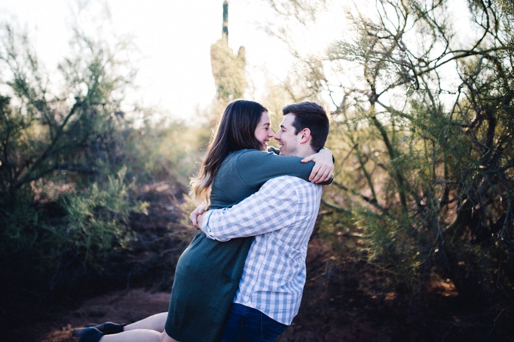 phoenix, travel photographer, seattle, portraits, wedding photographer, lovers, desert, sunshine, seattle