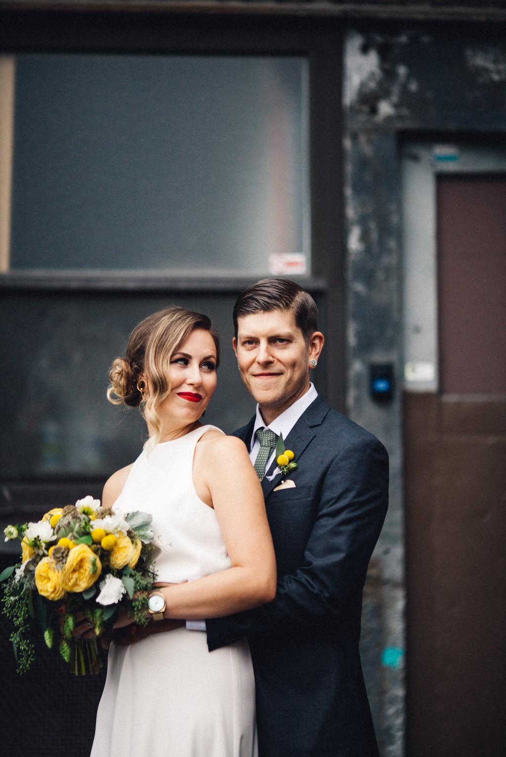 julia kinnunen photography, wedding, seattle, portraits, bride, groom, axis pioneer square, urban wedding