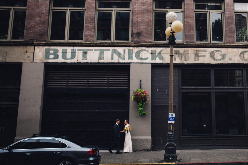 julia kinnunen photography, wedding, seattle, portraits, bride, groom, axis pioneer square, urban wedding