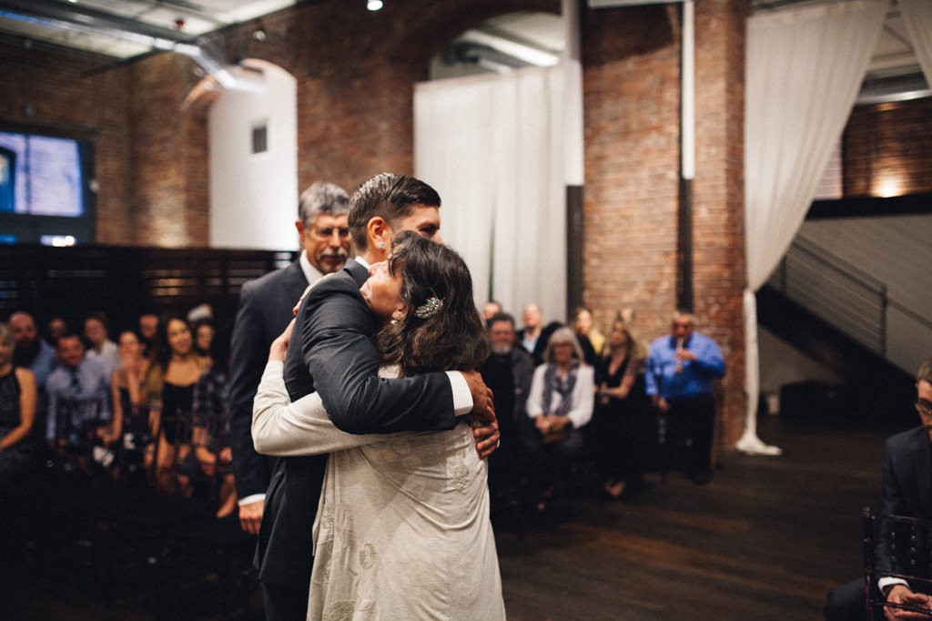 julia kinnunen photography, wedding, seattle, portraits, bride, groom, axis pioneer square, urban wedding, ceremony