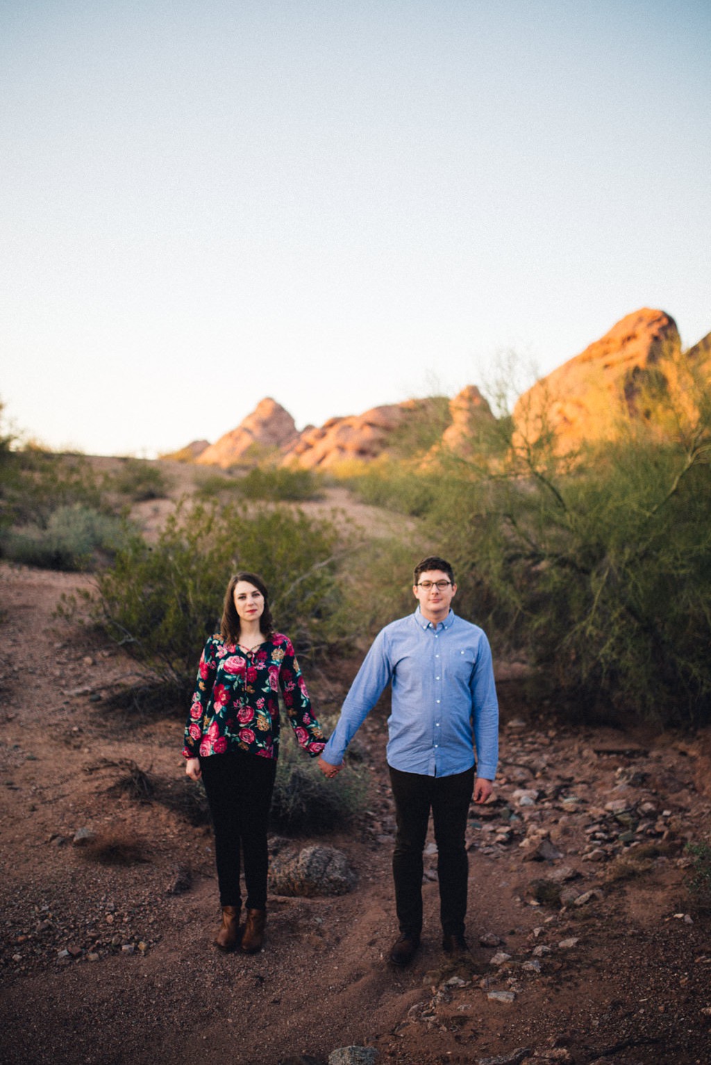 phoenix, travel photographer, seattle, portraits, wedding photographer, lovers, desert, sunshine, seattle