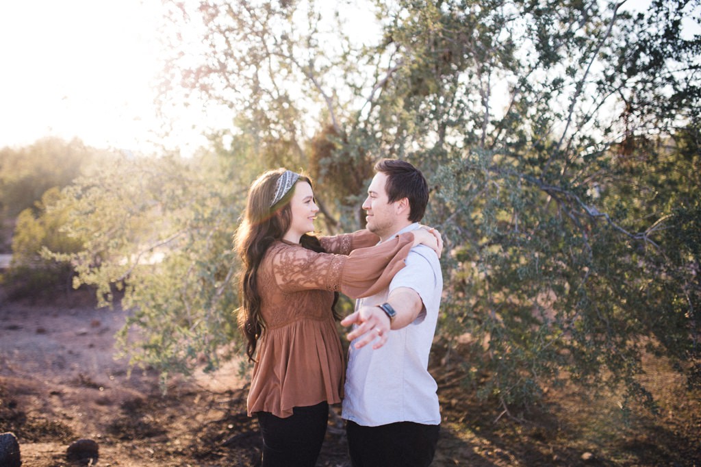 phoenix, travel photographer, seattle, portraits, wedding photographer, lovers, desert, sunshine, seattle