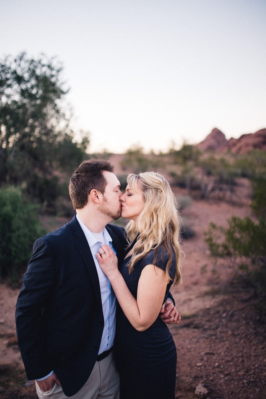 phoenix, travel photographer, seattle, portraits, wedding photographer, lovers, desert, sunshine, seattle