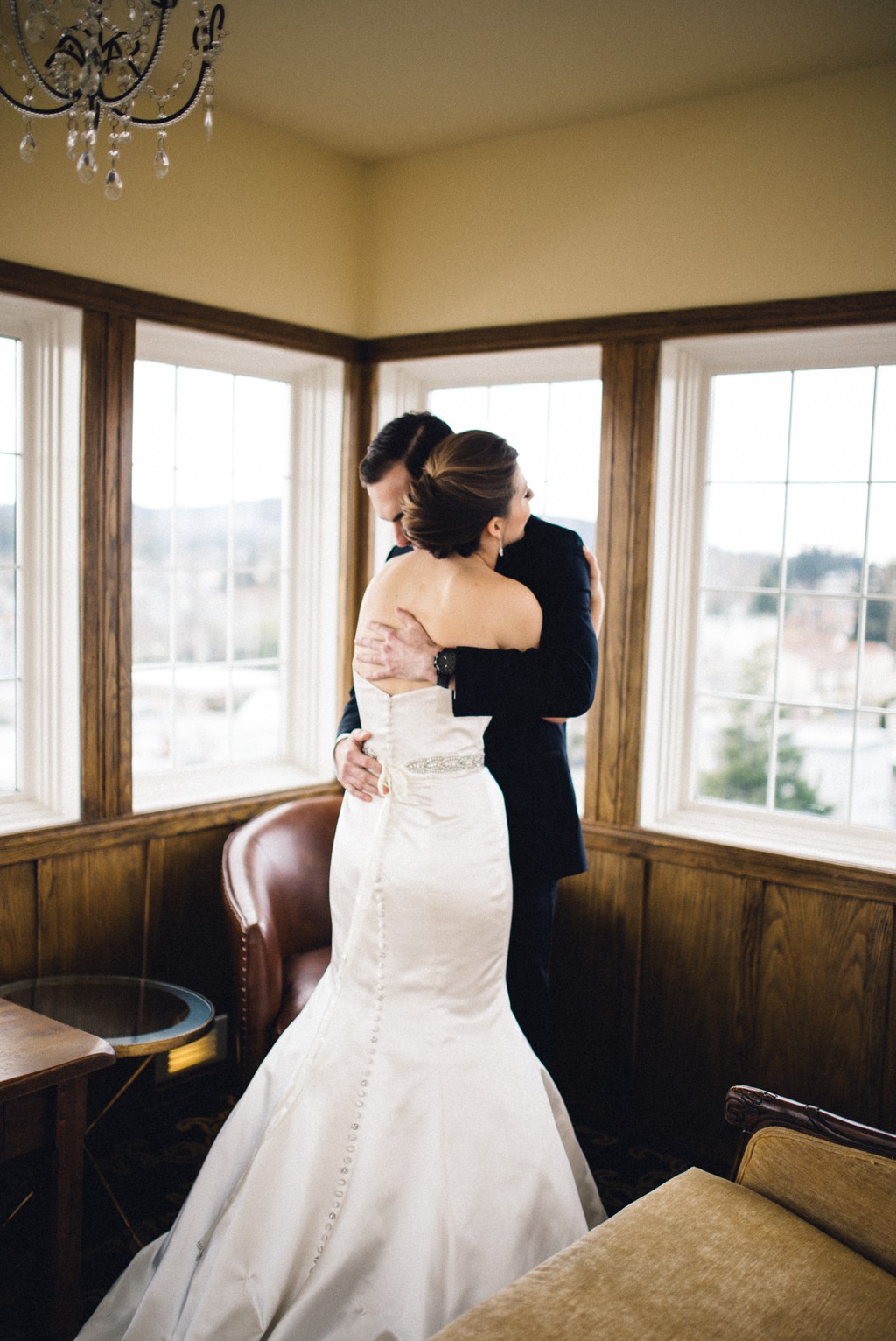 julia kinnunen photography, wedding, seattle, pacific northwest, seattle bride, first look, portraits