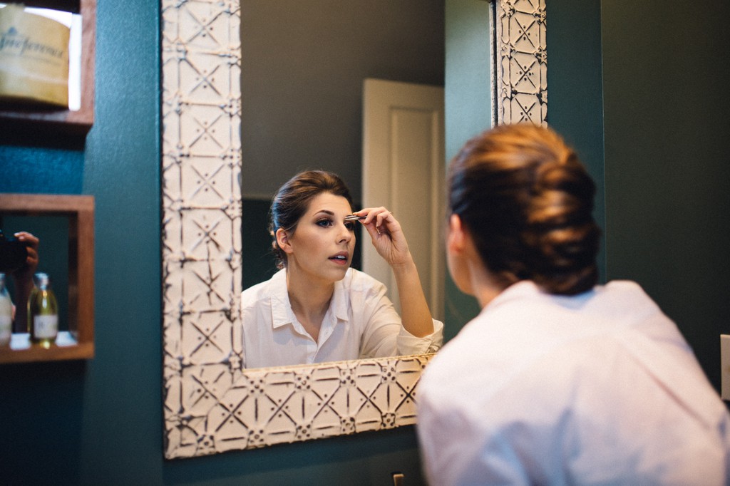 julia kinnunen photography, wedding, seattle, getting ready, pacific northwest, seattle bride