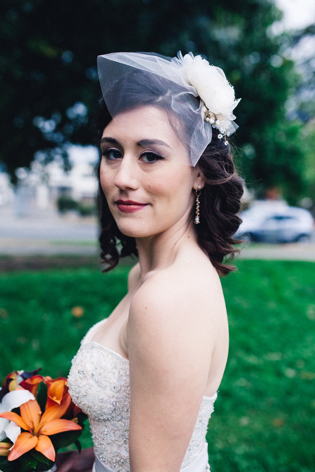 julia kinnunen photography, wedding, seattle, getting ready, pacific northwest, seattle bride, downtown seattle, urban wedding, first look