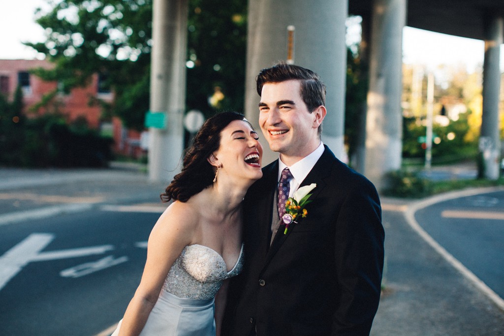 julia kinnunen photography, wedding, seattle, getting ready, pacific northwest, seattle bride, downtown seattle, urban wedding, portraits