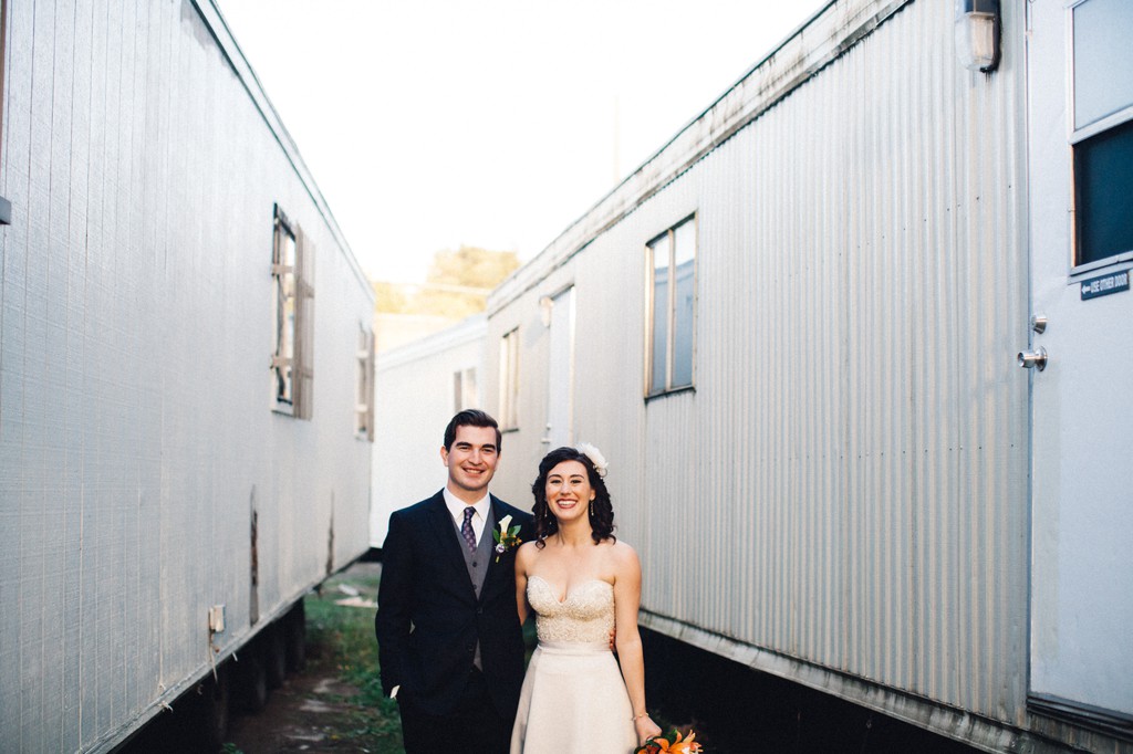 julia kinnunen photography, wedding, seattle, getting ready, pacific northwest, seattle bride, downtown seattle, urban wedding, portraits