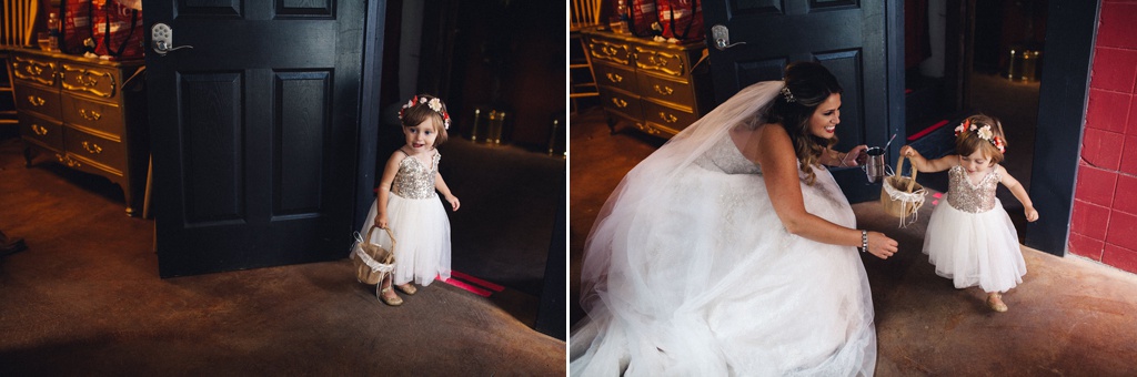 julia kinnunen photography, wedding, seattle, getting ready, pacific northwest, seattle bride, dairyland, rustic wedding, barn, details