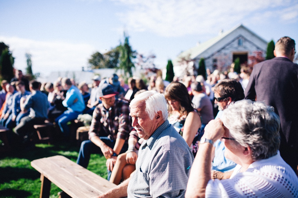 julia kinnunen photography, wedding, seattle, getting ready, pacific northwest, seattle bride, dairyland, rustic wedding, barn, ceremony