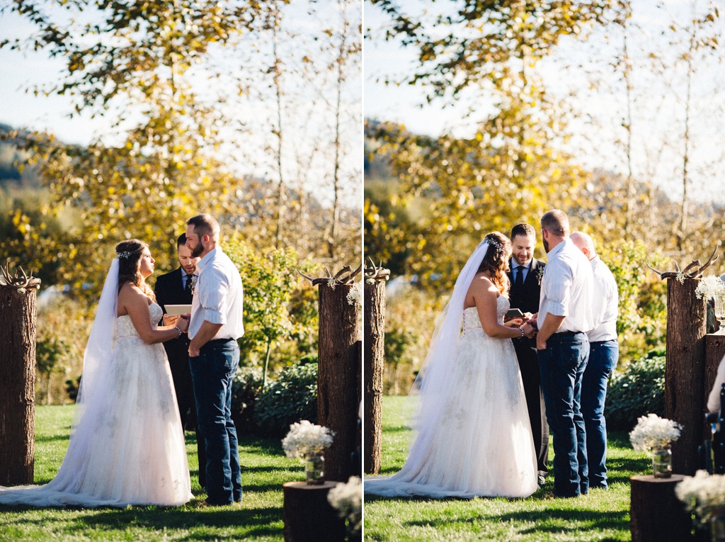 julia kinnunen photography, wedding, seattle, getting ready, pacific northwest, seattle bride, dairyland, rustic wedding, barn, ceremony