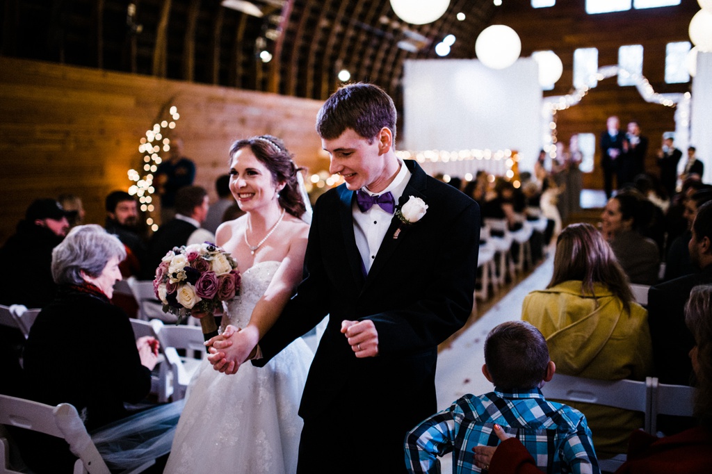 julia kinnunen photography, wedding photography, bride and groom, red barn studios, rustic wedding