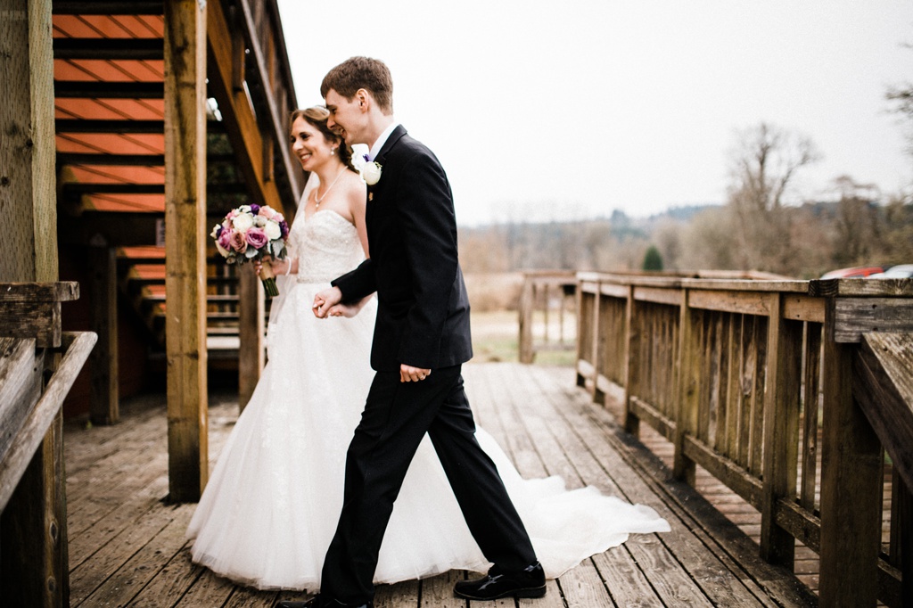 julia kinnunen photography, wedding photography, bride and groom, red barn studios, rustic wedding