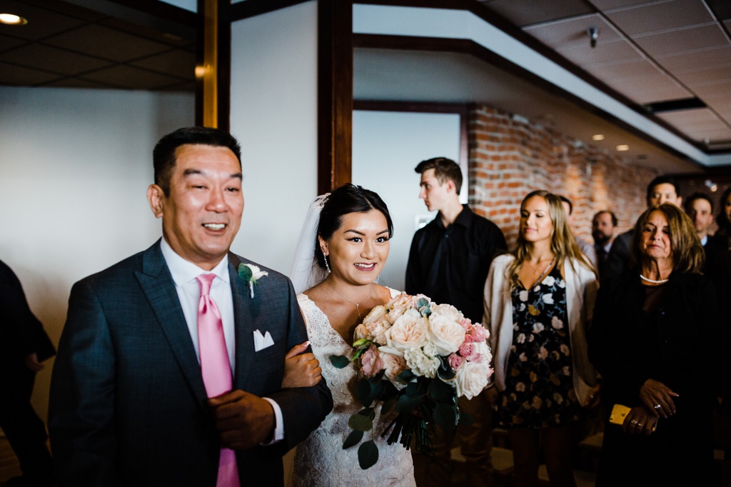 julia kinnunen photography, ballard bay club, seattle wedding, wedding photography, family, bride, groom, ceremony