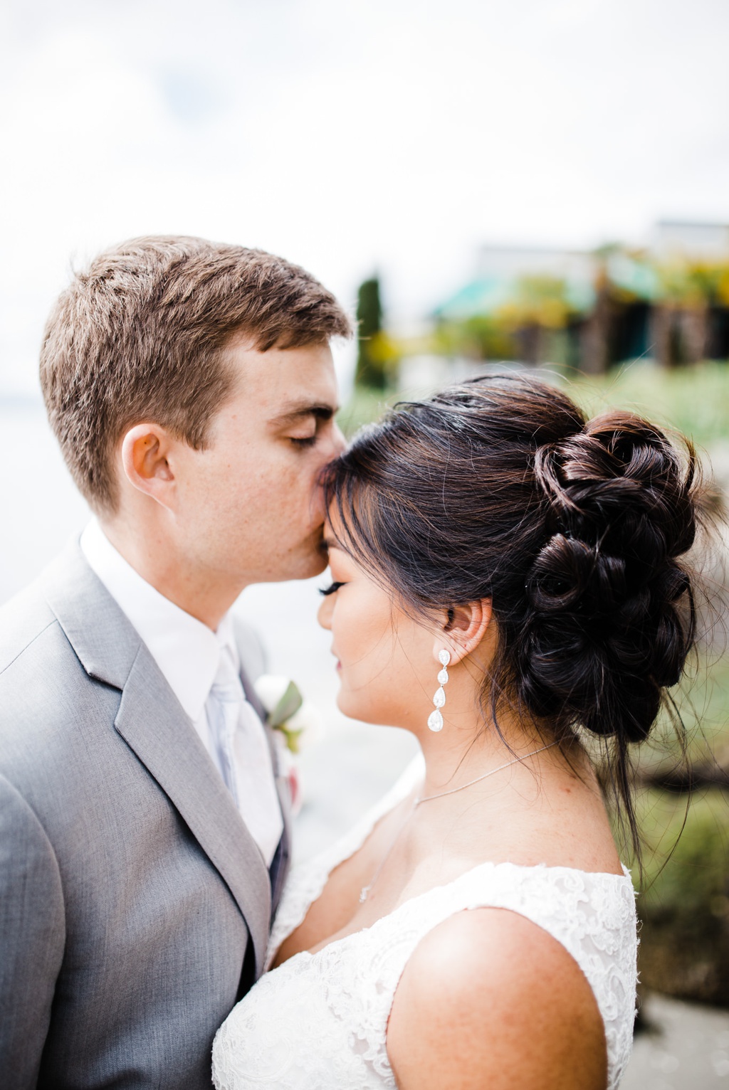 julia kinnunen photography, ballard bay club, seattle wedding, wedding photography, family, bride, groom, couples portraits