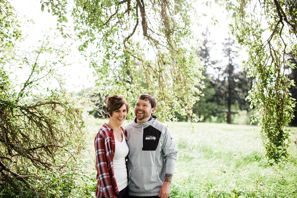 julia kinnunen photography, engagement photos, adventure, discovery park, hike, portraits