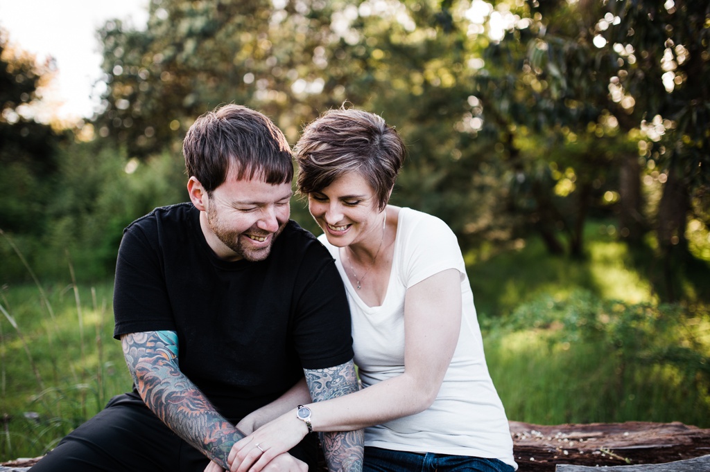 julia kinnunen photography, engagement photos, adventure, discovery park, hike, portraits