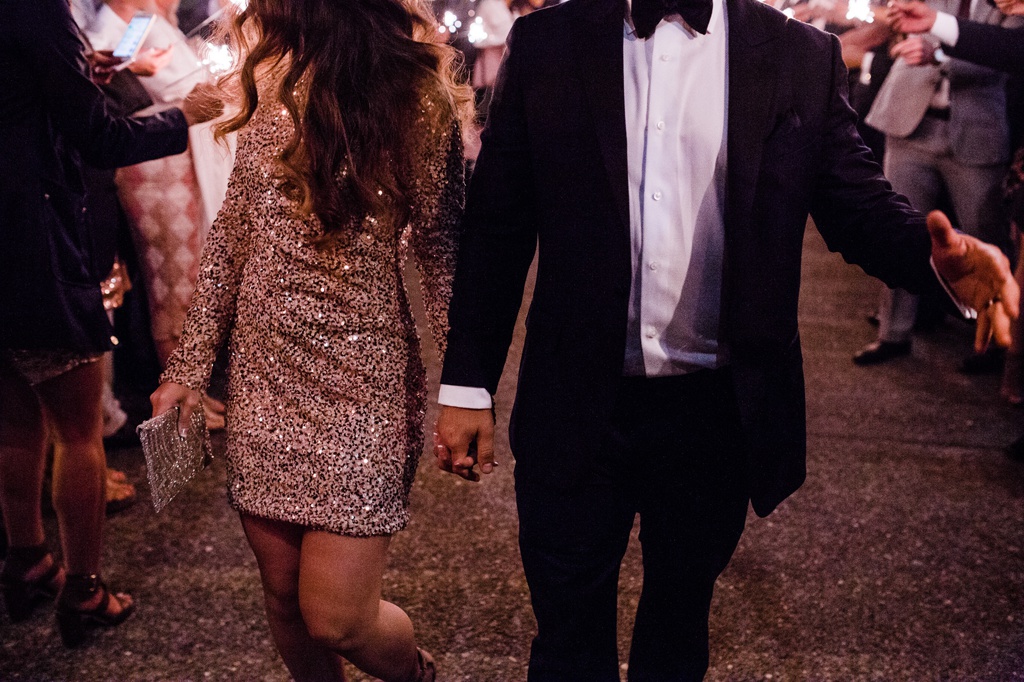 julia kinnunen photography, the foundry by herban feast, seattle wedding, wedding photography, reception, dance party, sparkler exit