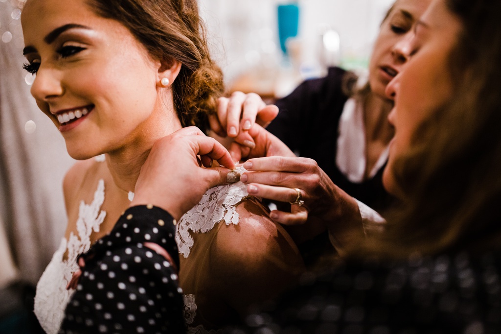 julia kinnunen photography, the foundry by herban feast, seattle wedding, wedding photography, getting ready, details